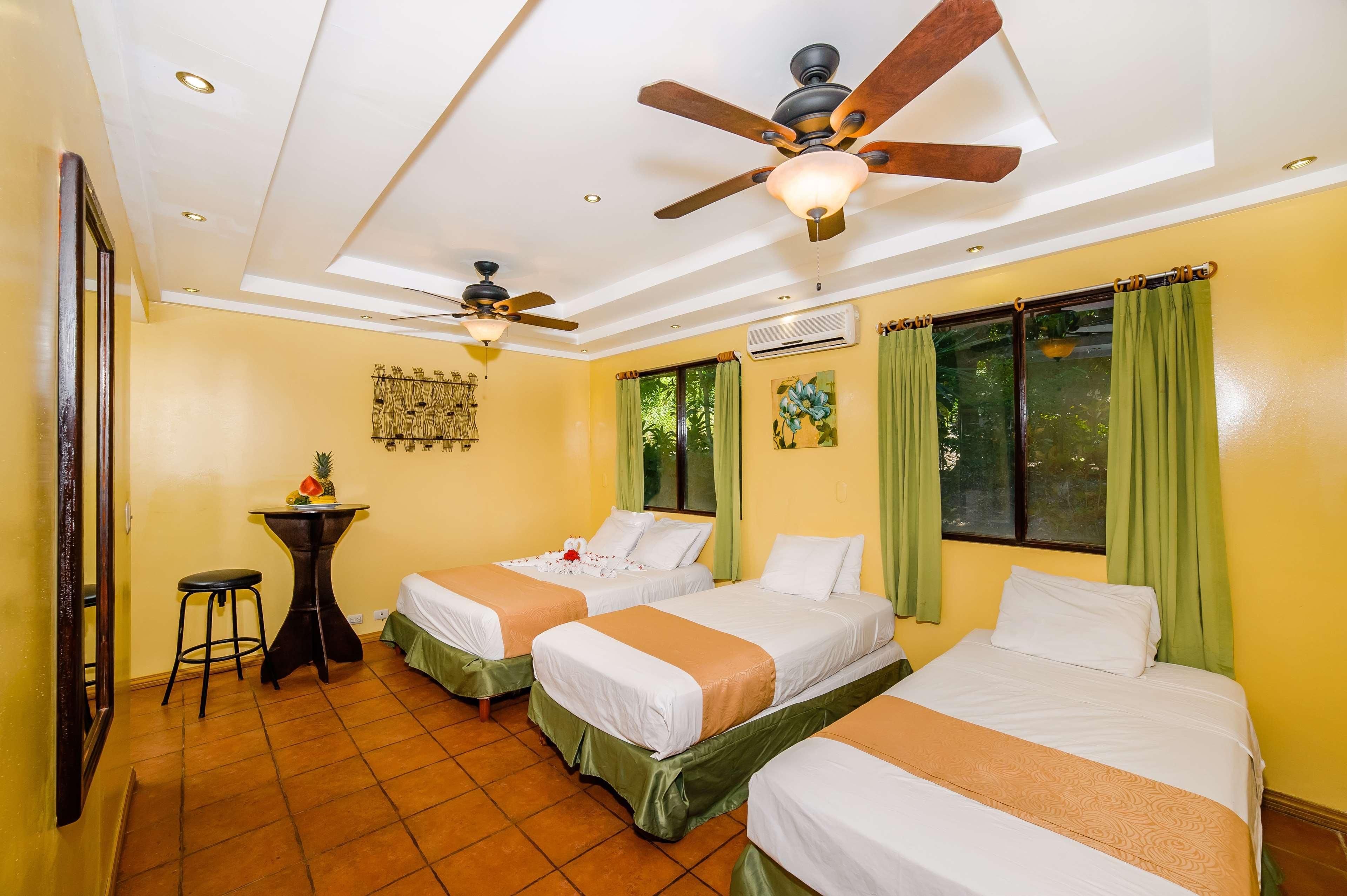 Best Western Tamarindo Vista Villas Exterior photo
