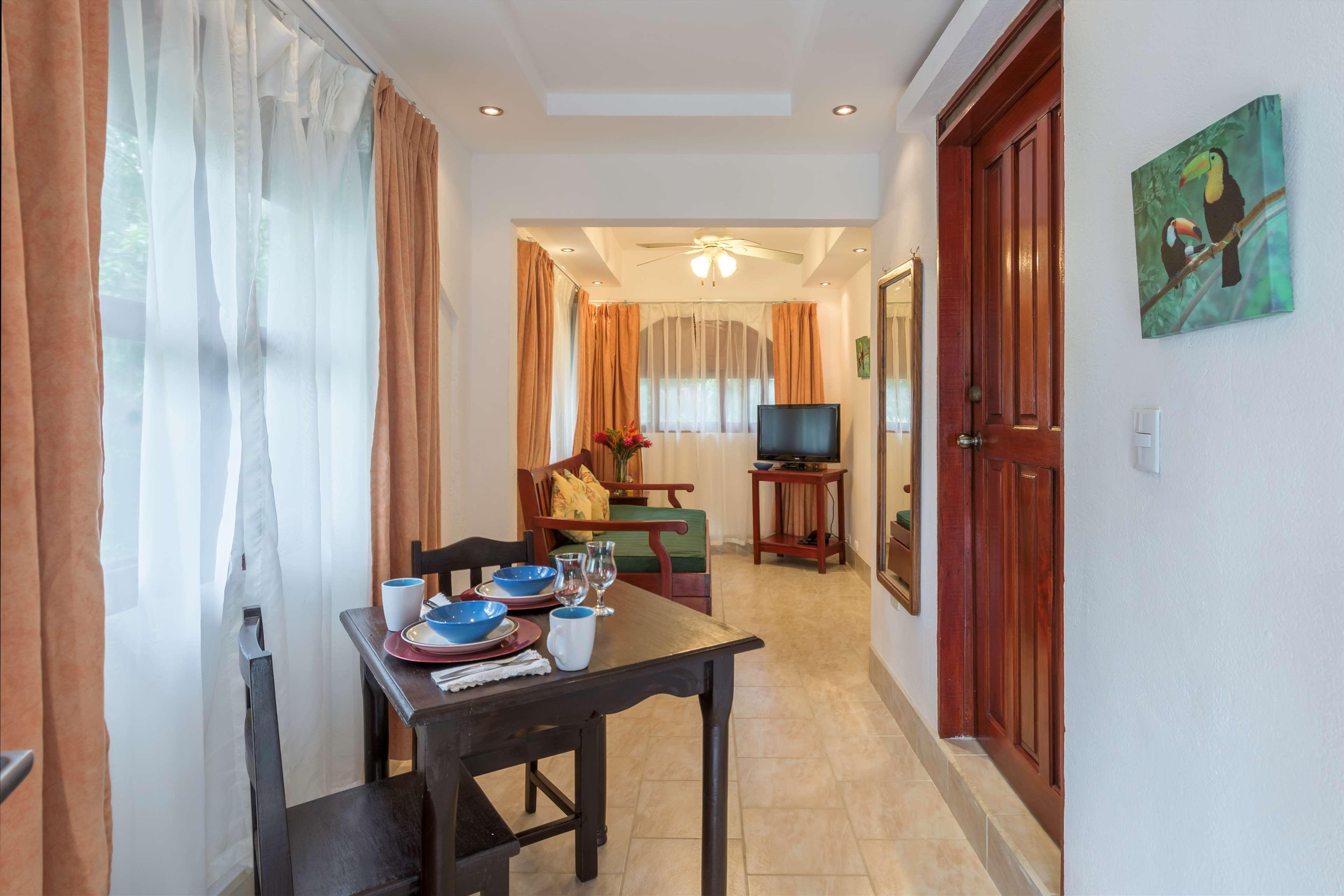 Best Western Tamarindo Vista Villas Exterior photo